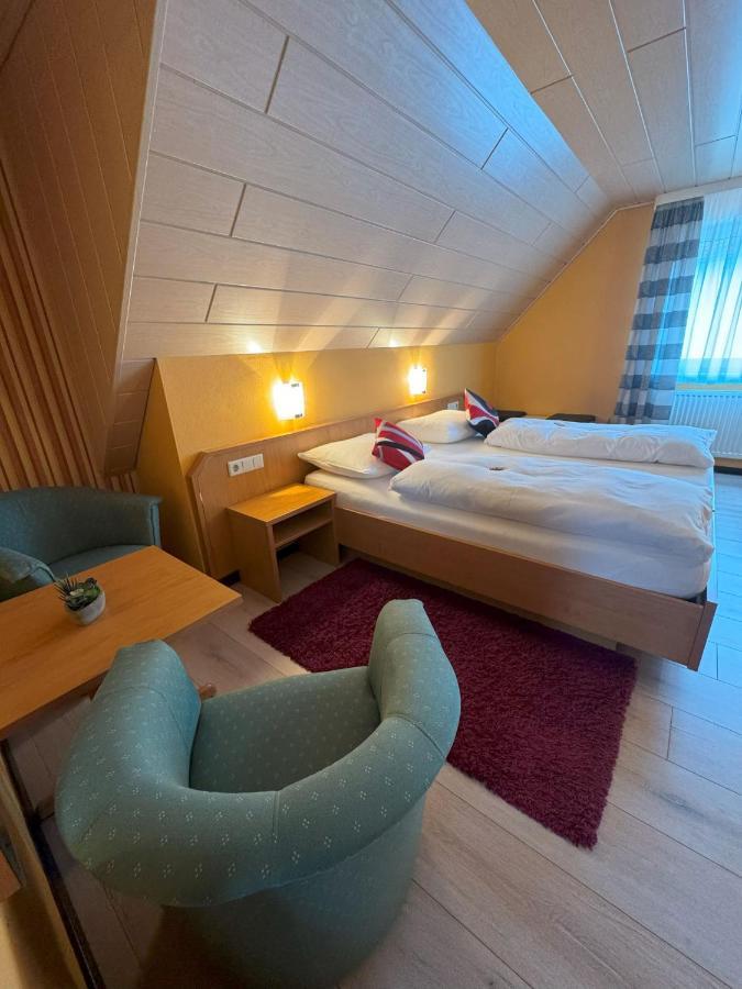 Hotel Harbauer Schwarzenbruck Luaran gambar