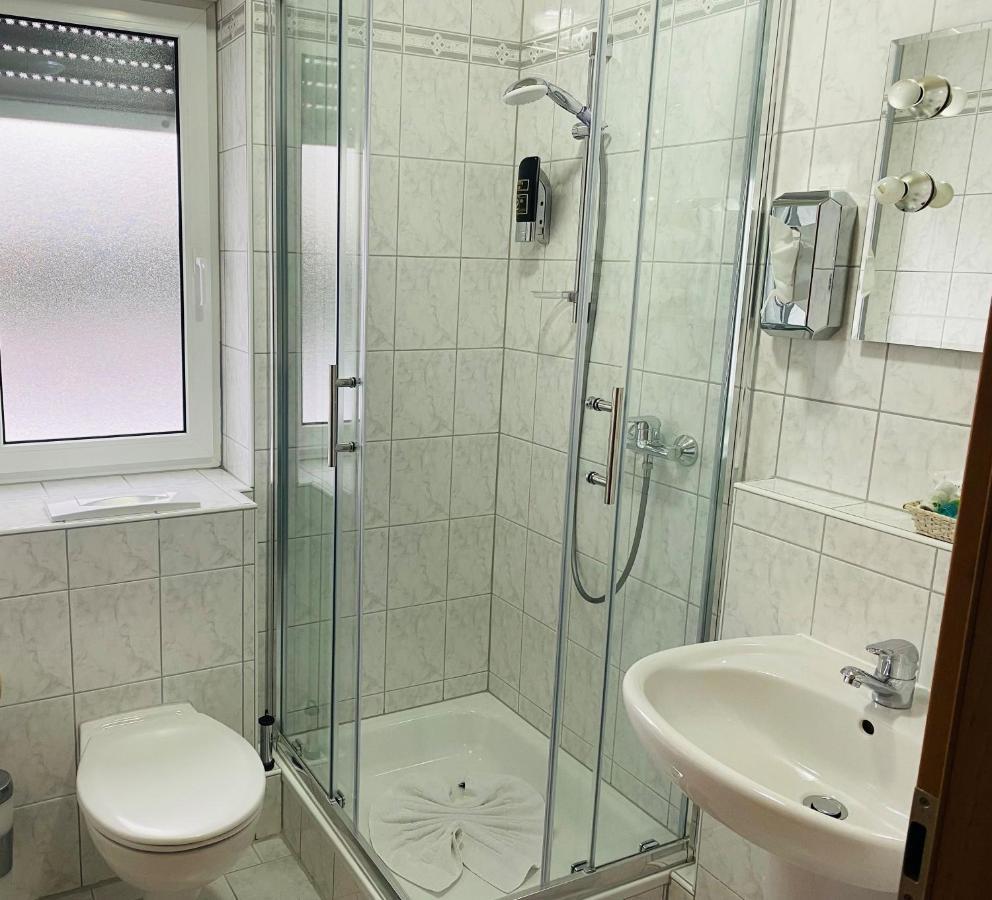 Hotel Harbauer Schwarzenbruck Luaran gambar