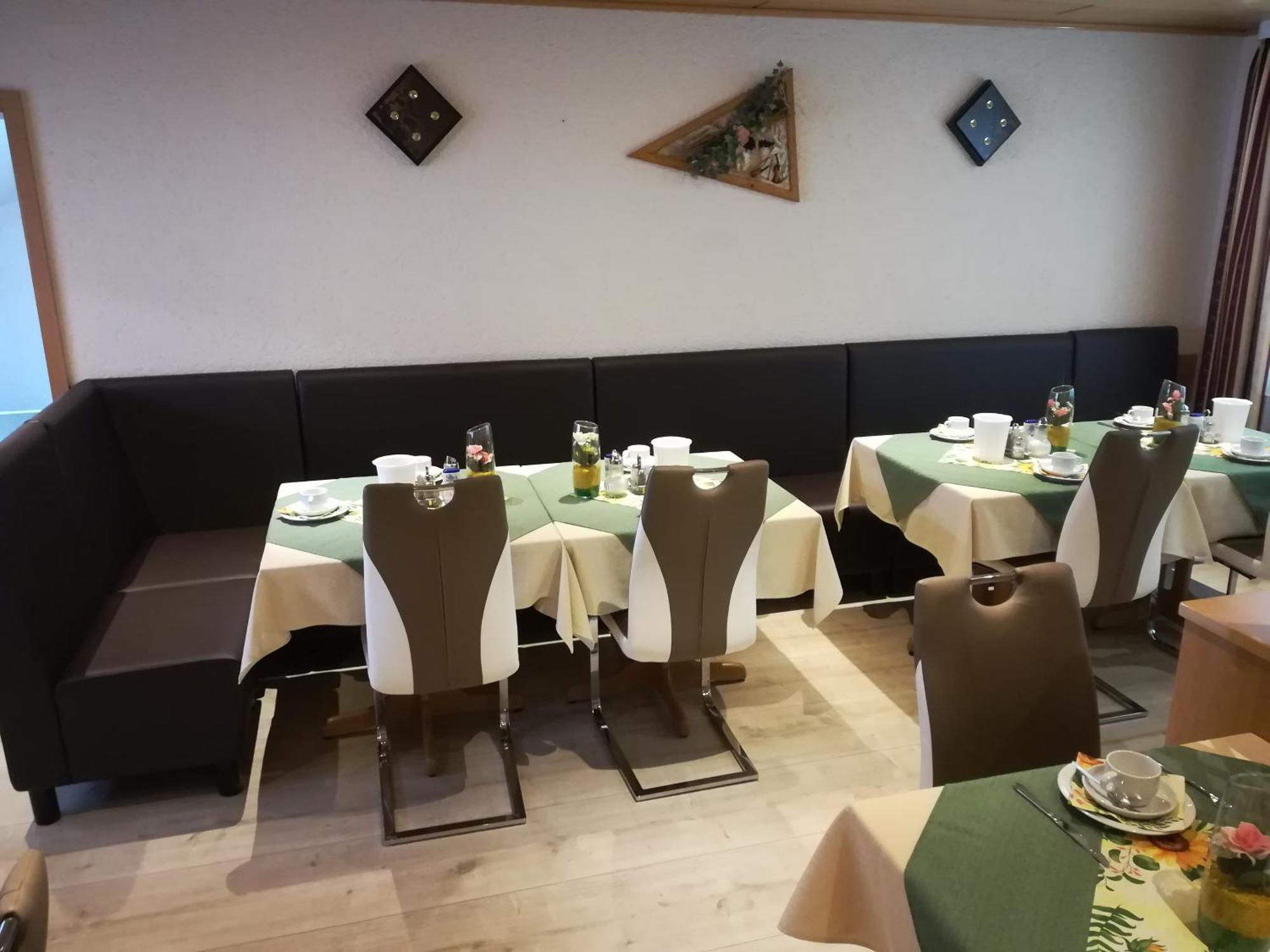 Hotel Harbauer Schwarzenbruck Luaran gambar