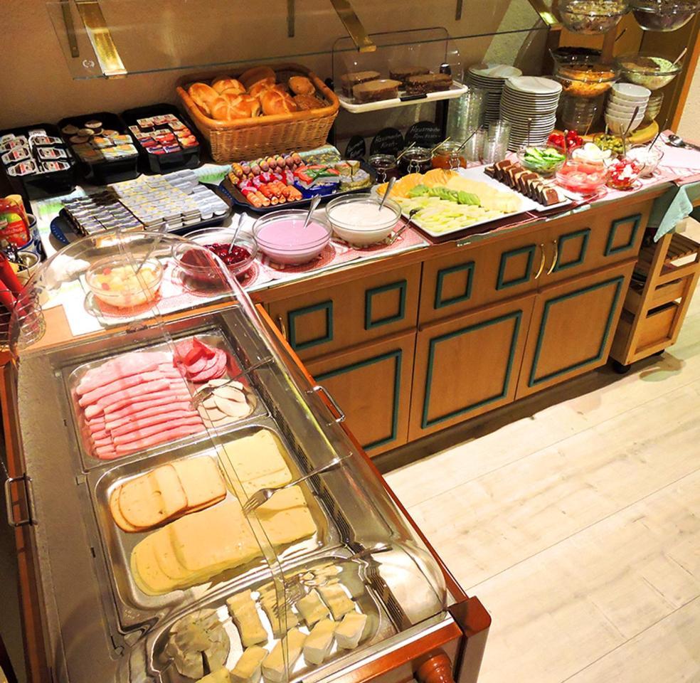 Hotel Harbauer Schwarzenbruck Luaran gambar
