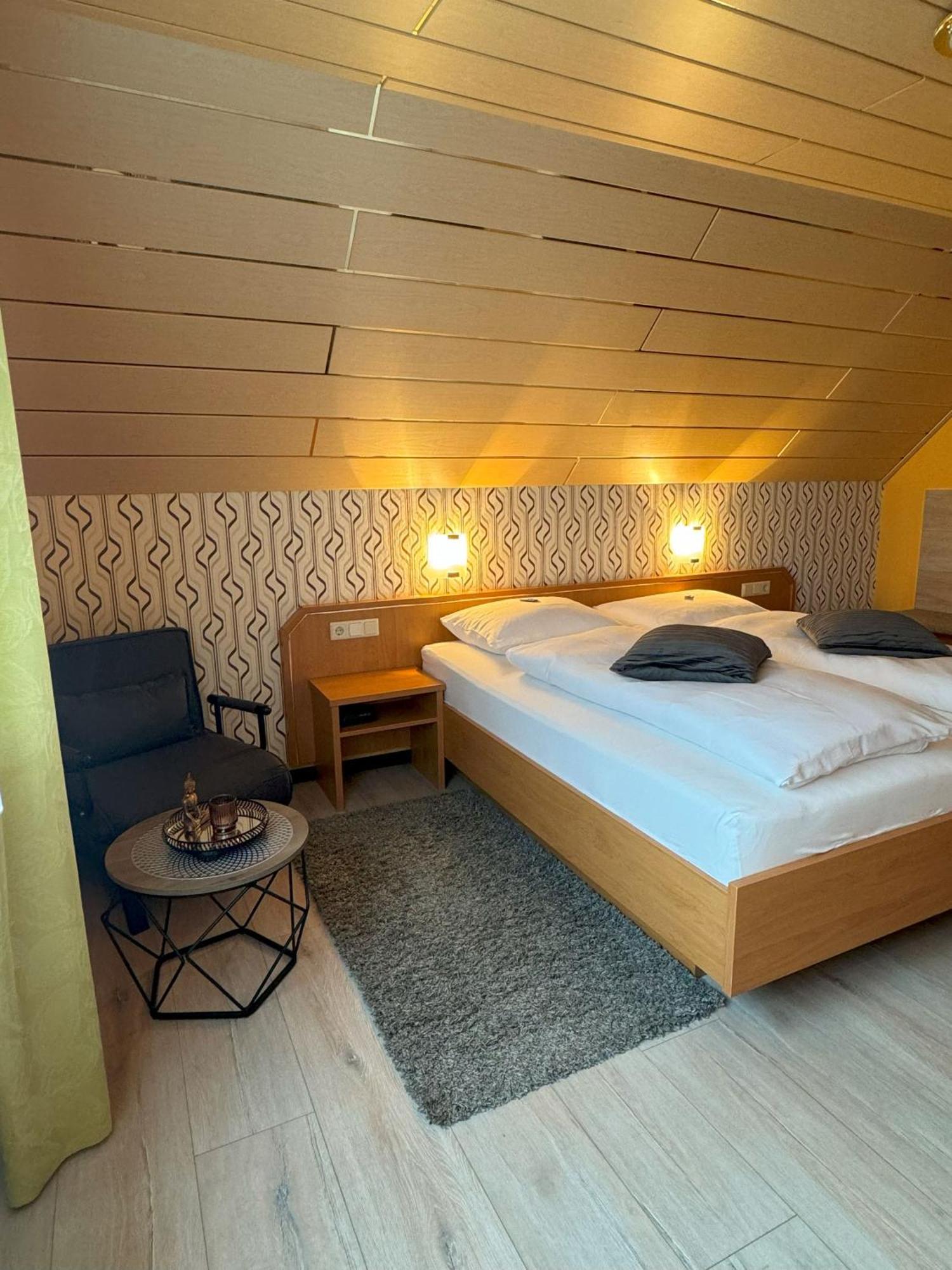 Hotel Harbauer Schwarzenbruck Luaran gambar