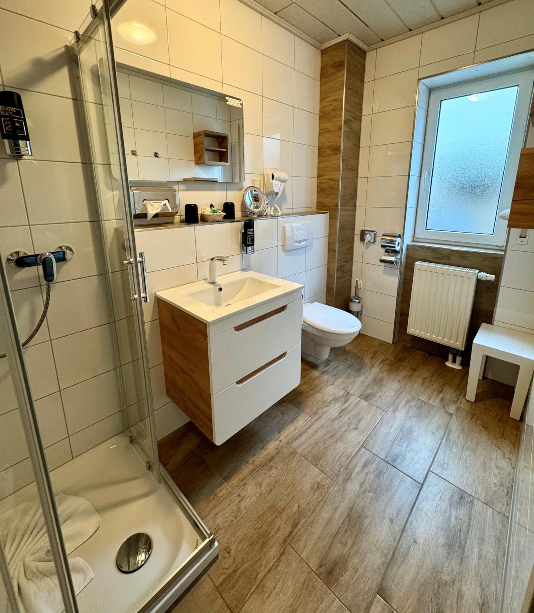 Hotel Harbauer Schwarzenbruck Luaran gambar